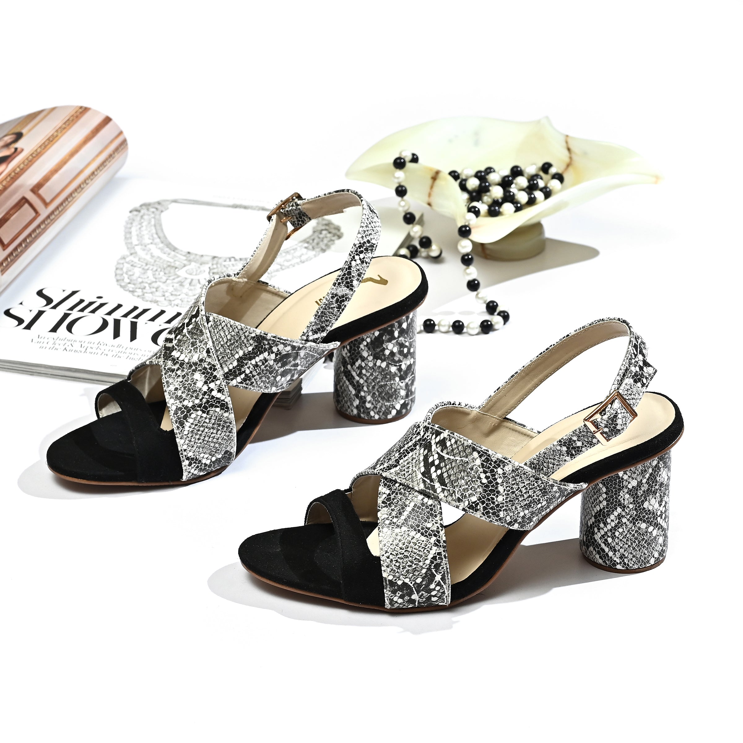 Snake Print Round Heel (Black)